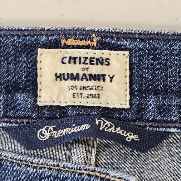 Citizens of Humanity Emerson Slim Boyfriend Jeans Size 26 Straight Distressed - Picture 6 of 11